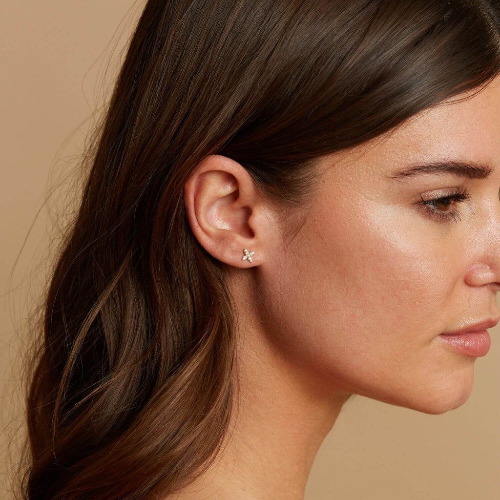 Diamond Stud Earrings H280530