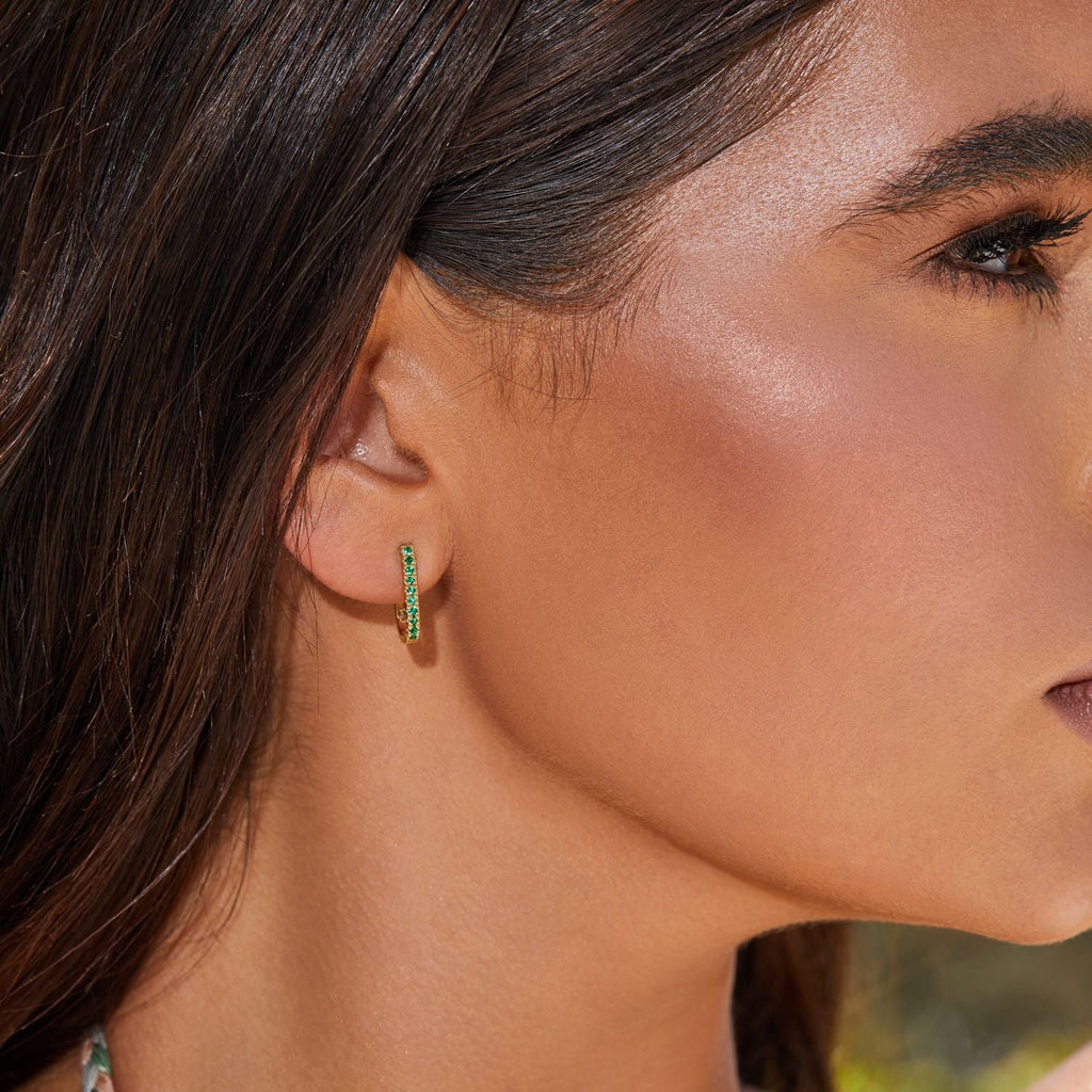 Paper Clip Huggie Earrings E5564