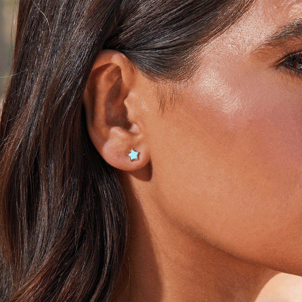 Enamel Stud Earrings K3207