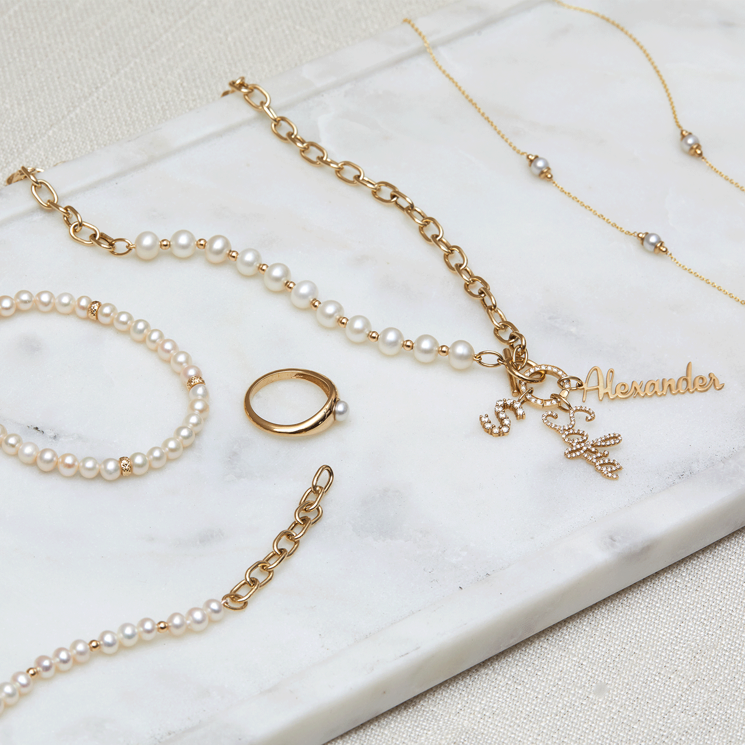 Toggle Necklace H68138