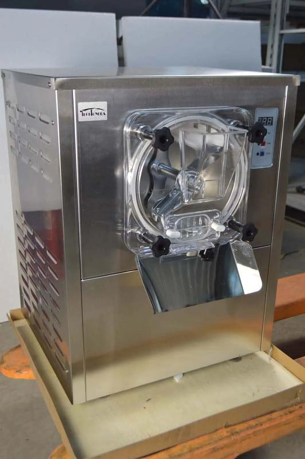 Commercial Desktop LCD Ice Cream Maker Y9694