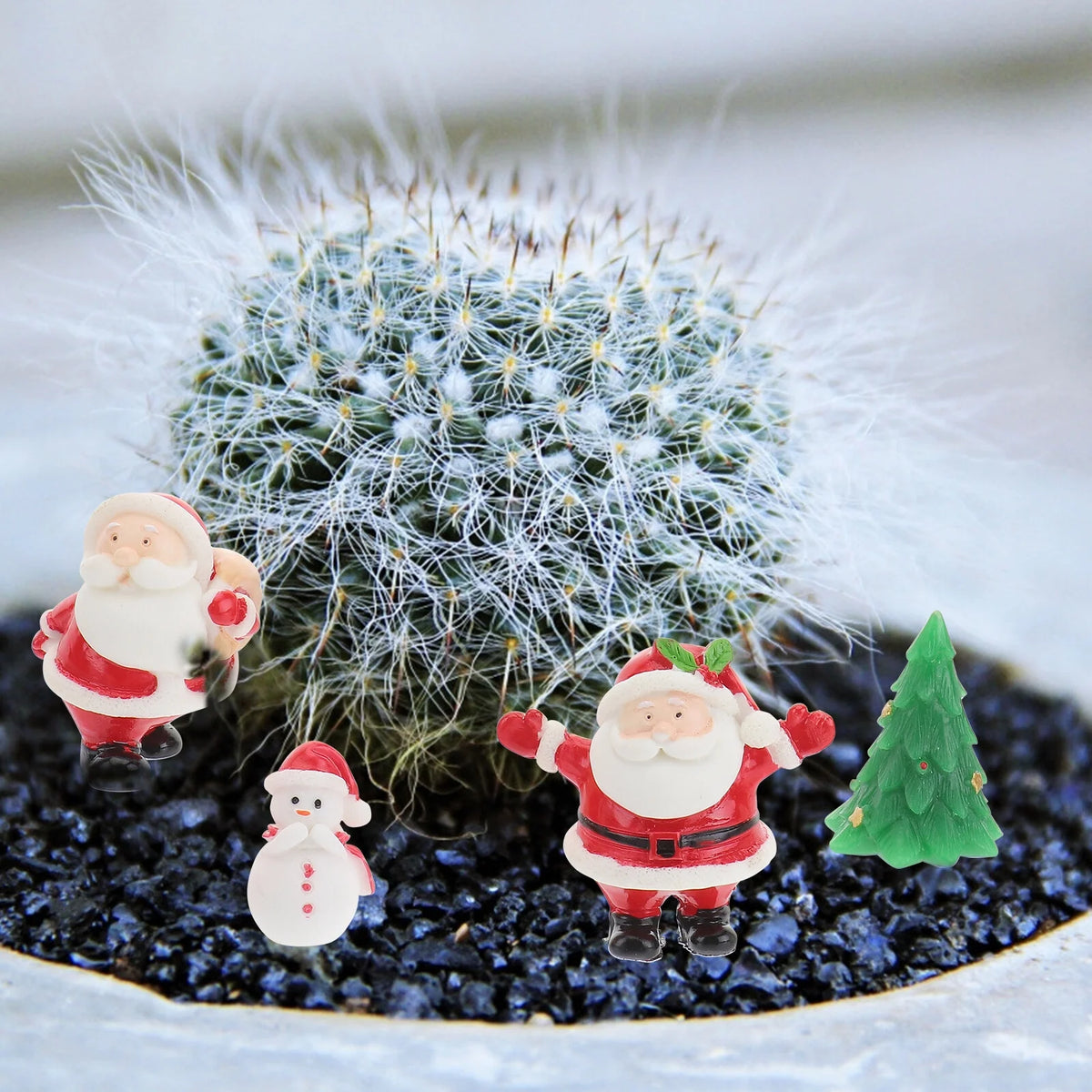 8pcs Mini Resin Snowman Elk Figurines P55601
