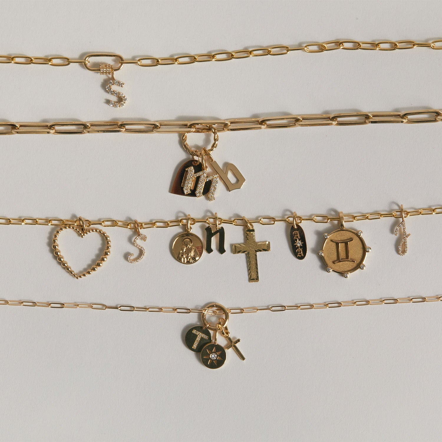 Religious Charm M7724