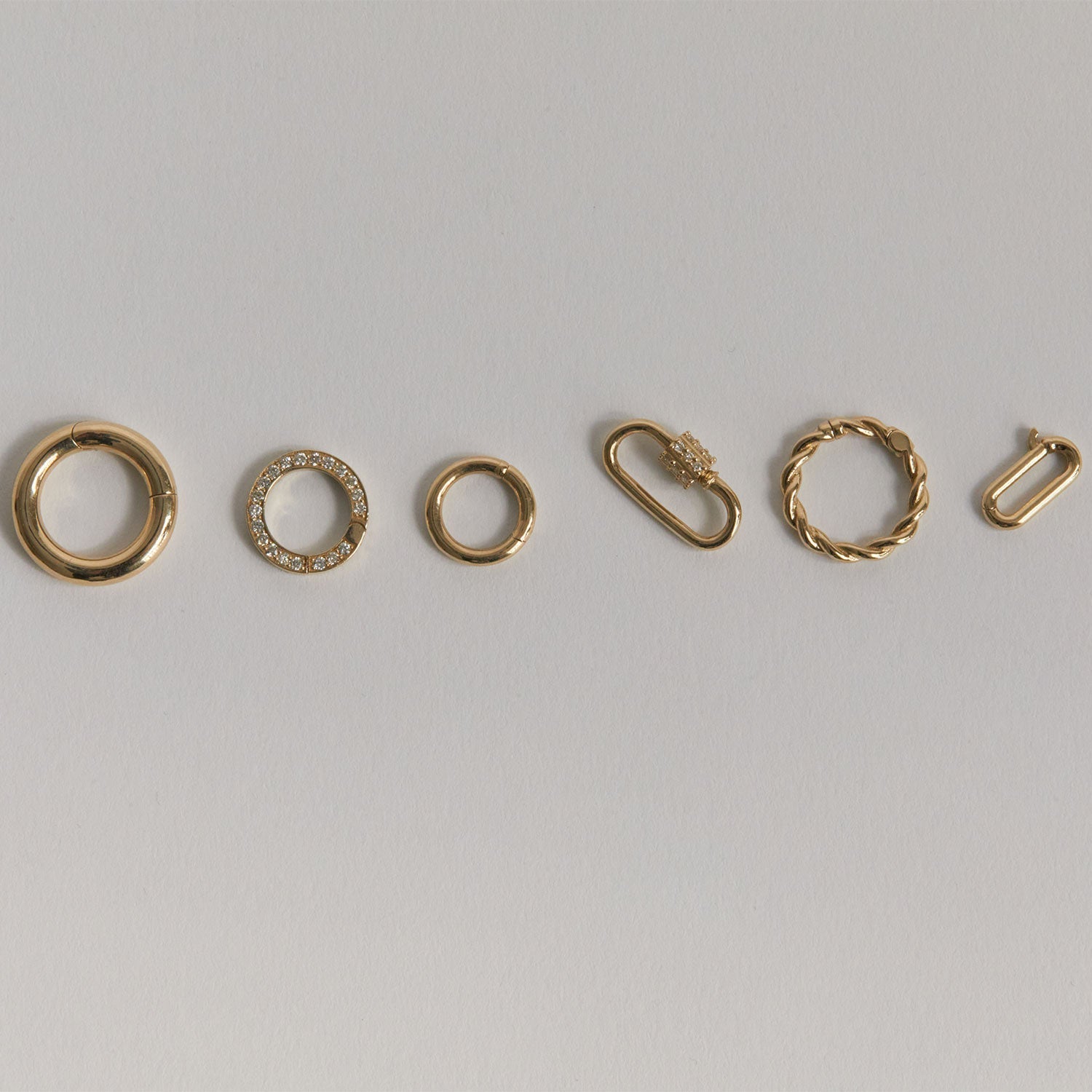 Chunky Round Charm Connector Clasp C97520