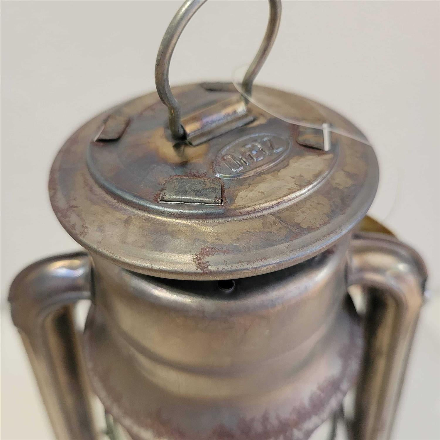 Original Oil Burning Lantern E892444