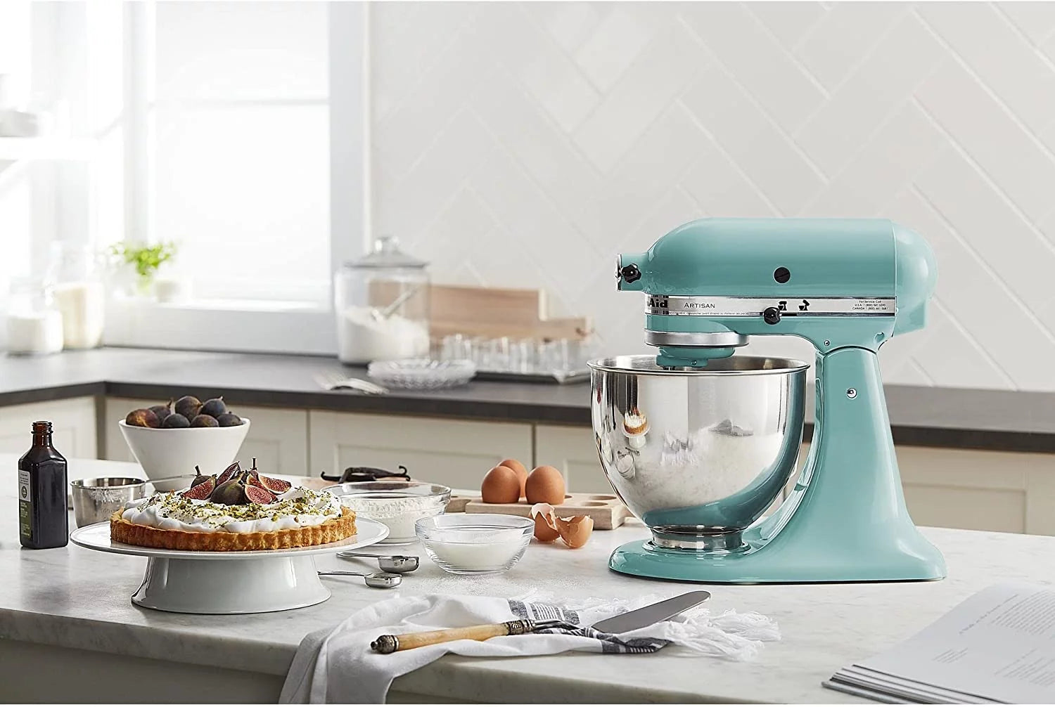5 Quart Black Matte Tilt-Head Stand Mixer D29454