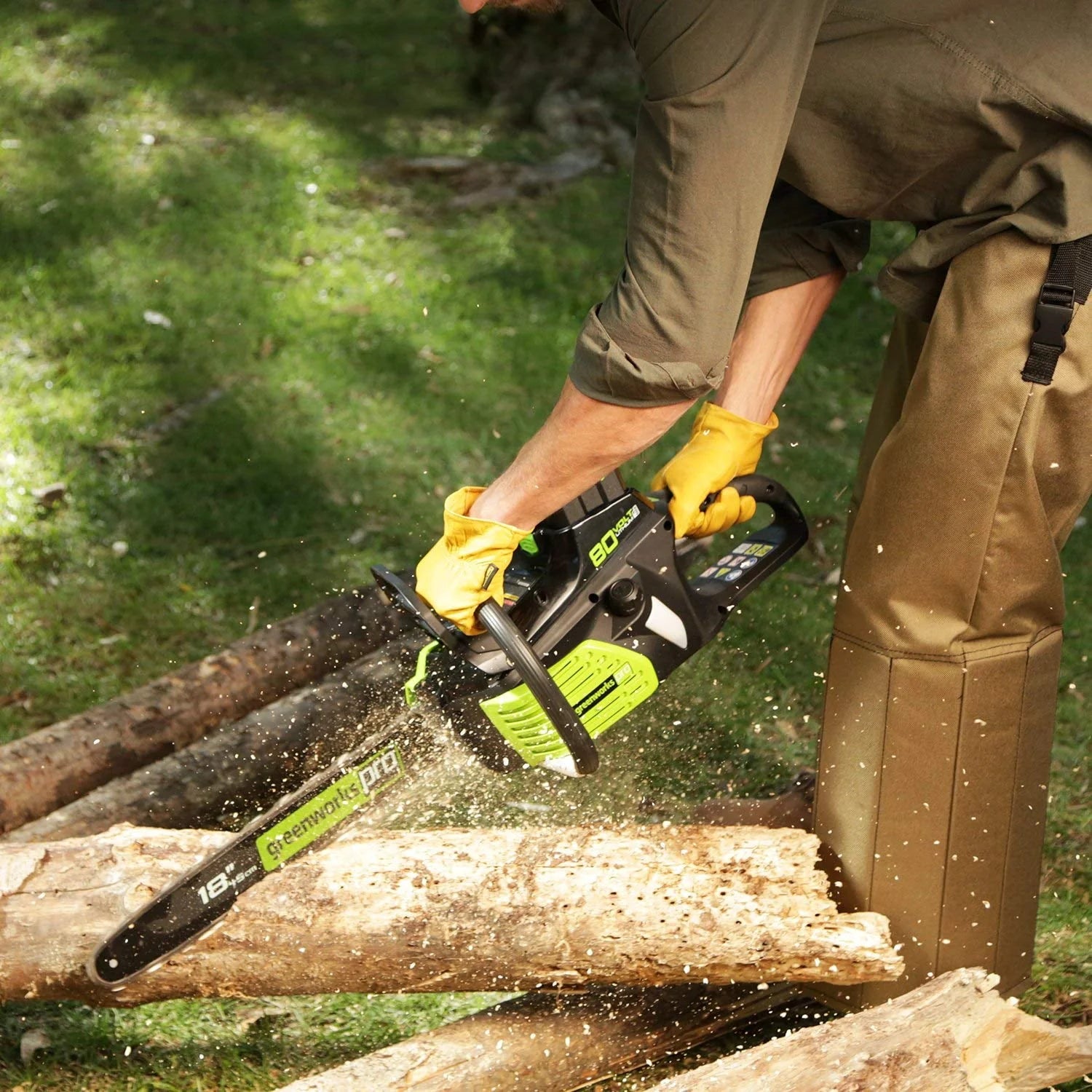 Discontinued 18-Inch 80V Cordless Lithium-Ion Chainsaw M972
