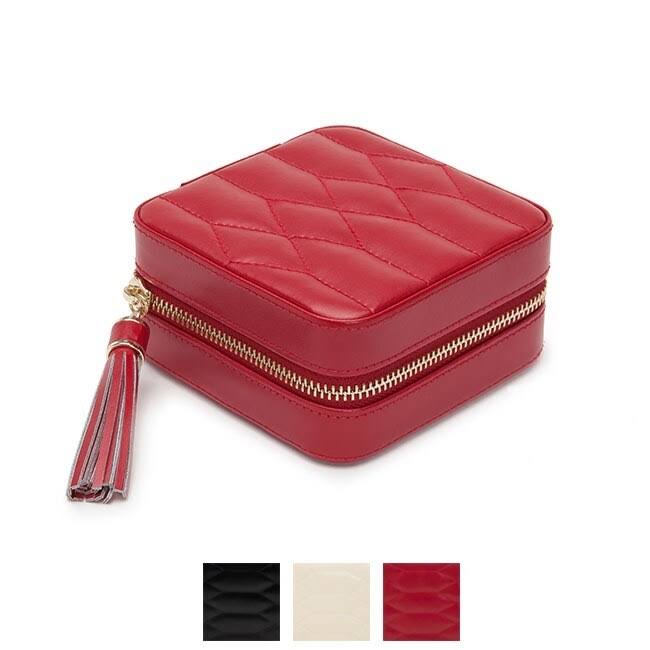 Black Zip Travel Case Q994581