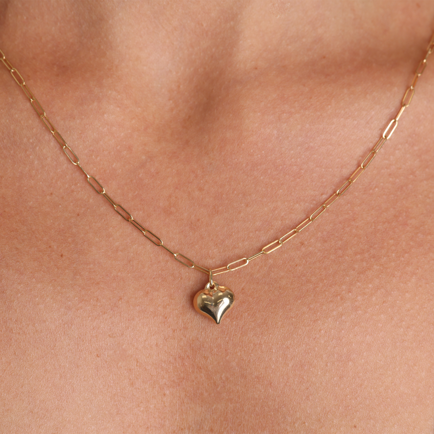 Puff Heart Charm C576