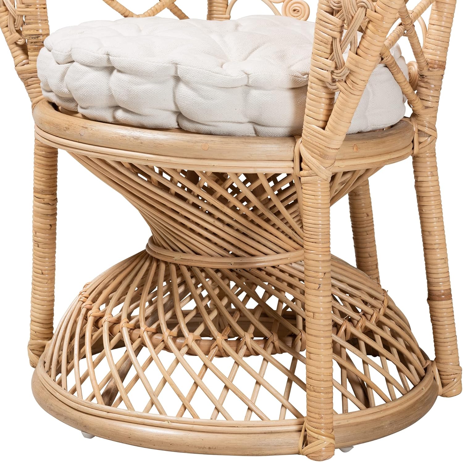 Oversized Natural Rattan Peacock Chair X205780