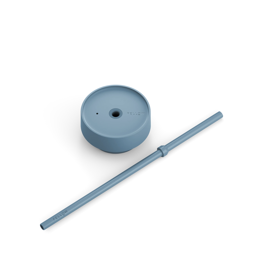 Cold Lid with Straw R19423