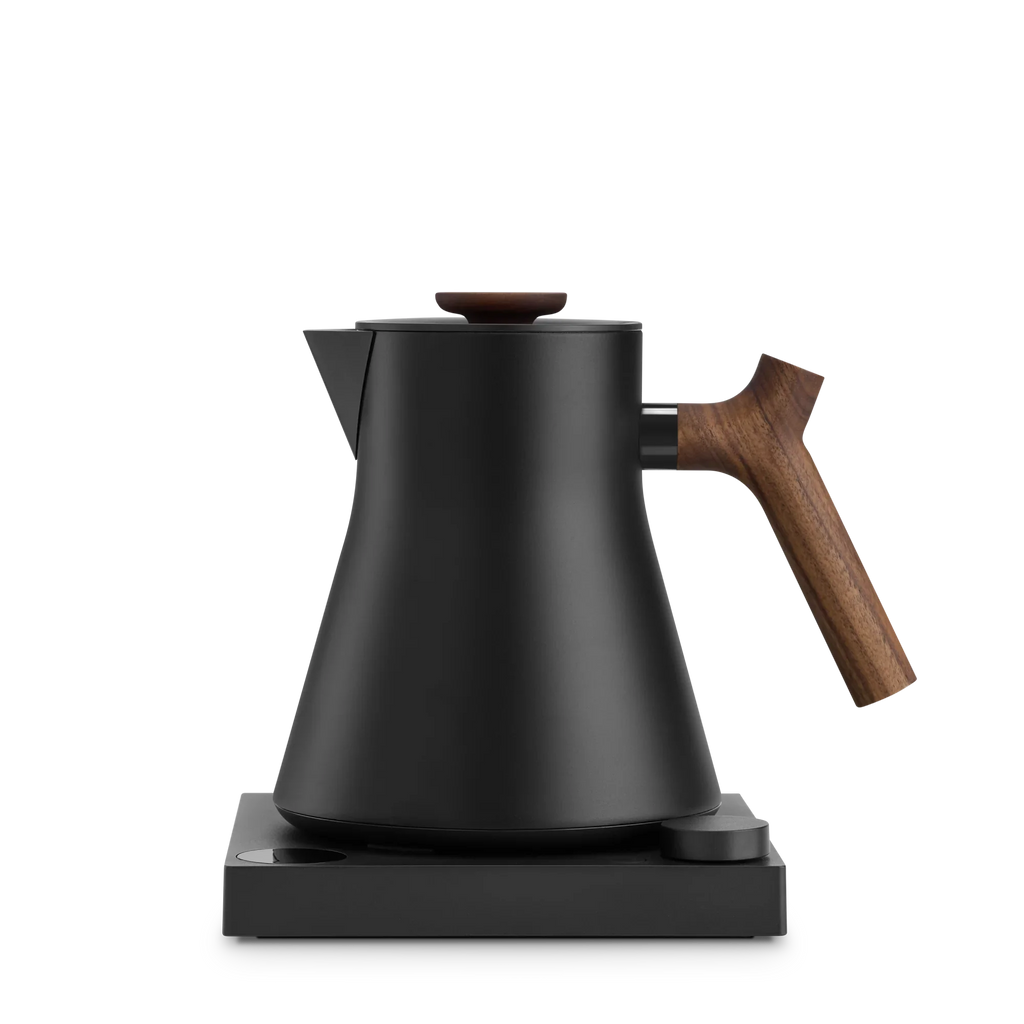 EKG Electric Kettle P885