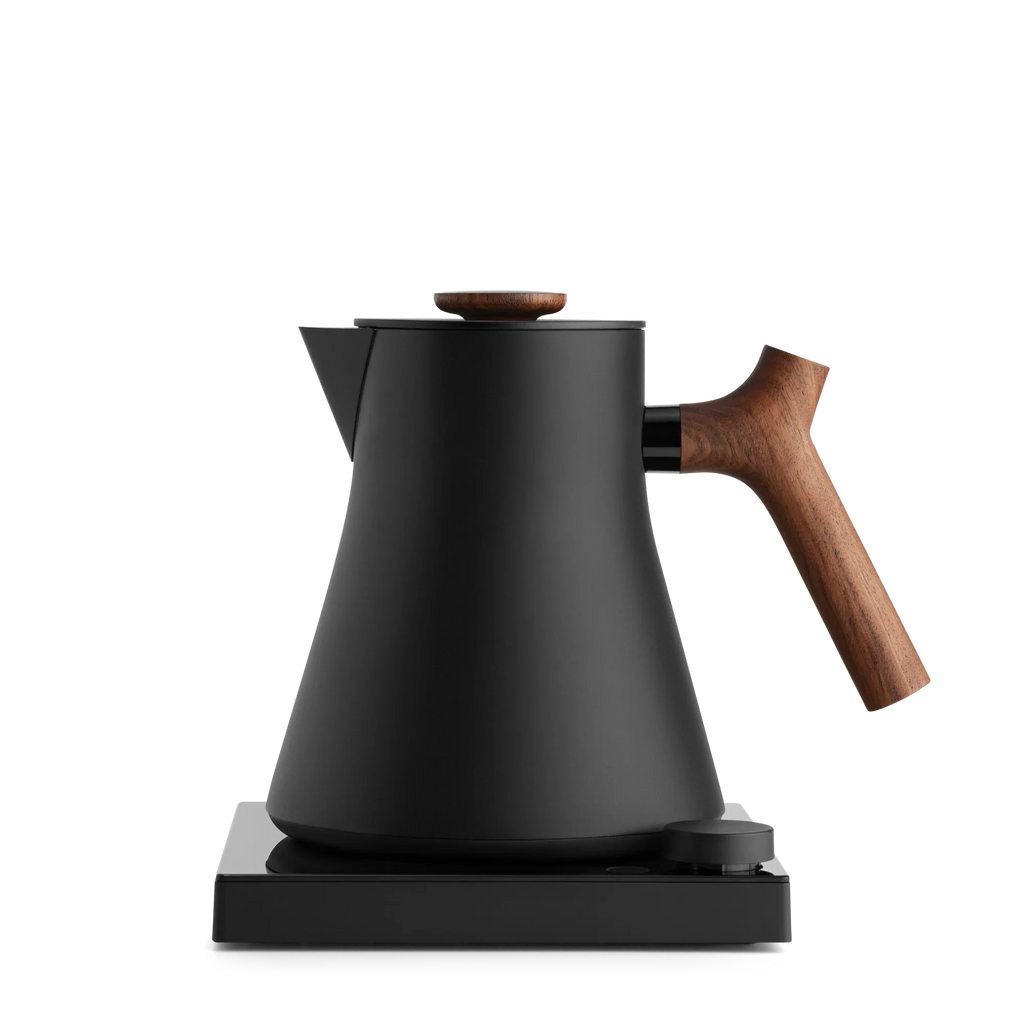EKG Electric Kettle P885