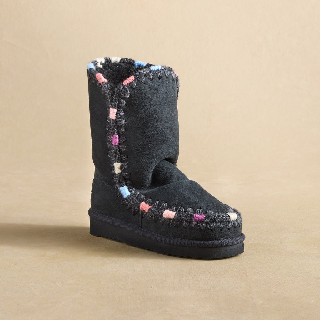 Arctic Sheepskin Boots E80538