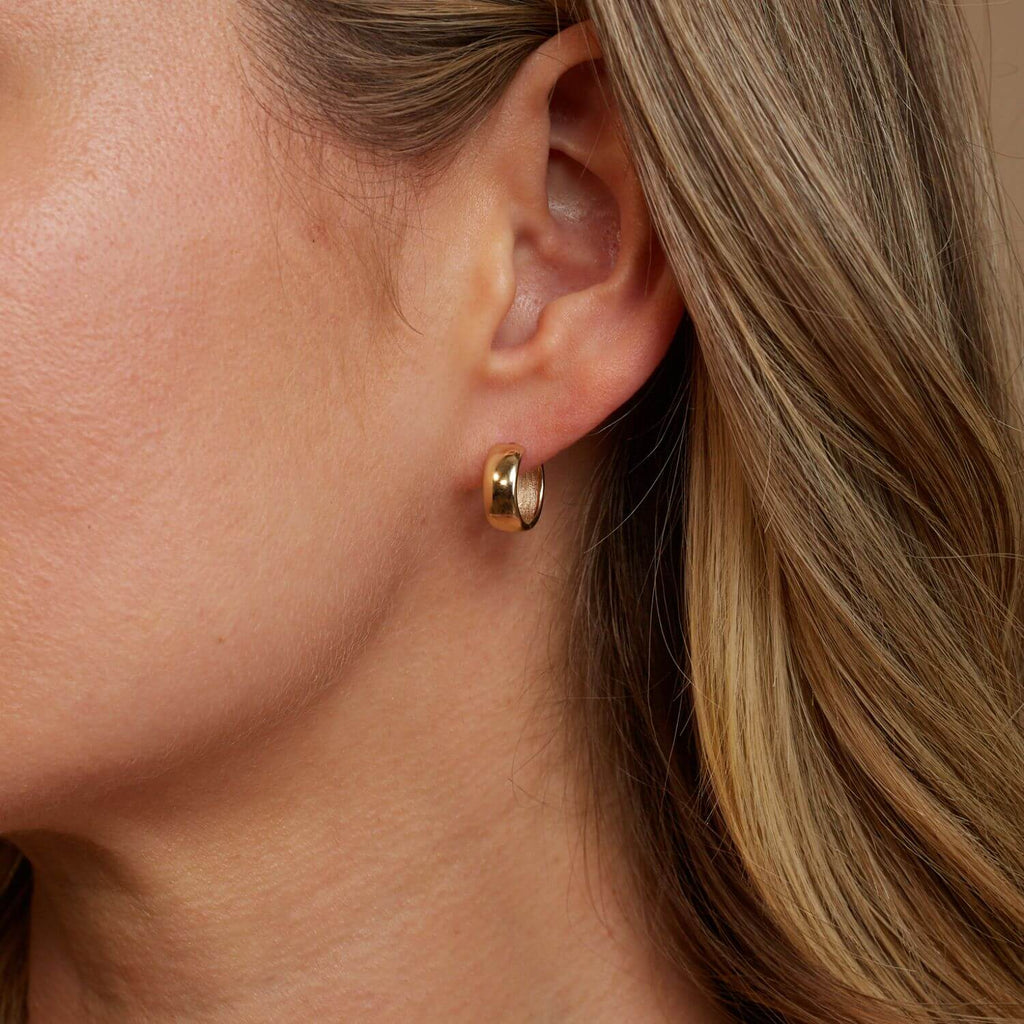 Dome Huggie Hoop Earrings B7066