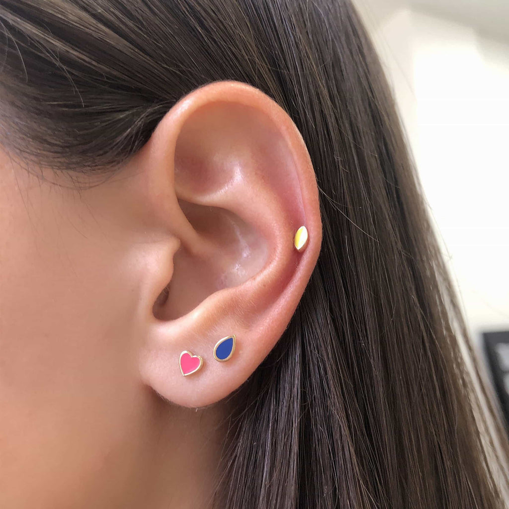 Heart Shape Enamel Stud Earrings X634287