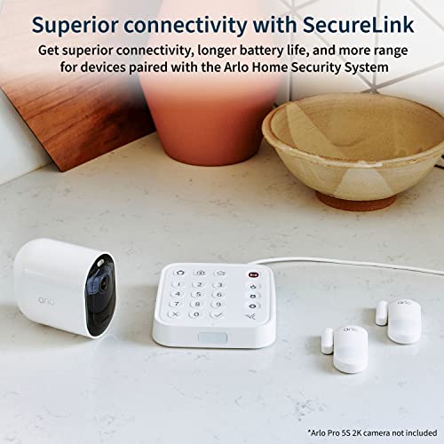 White 2K HDR Wireless Security Camera 4 Cameras Y69436