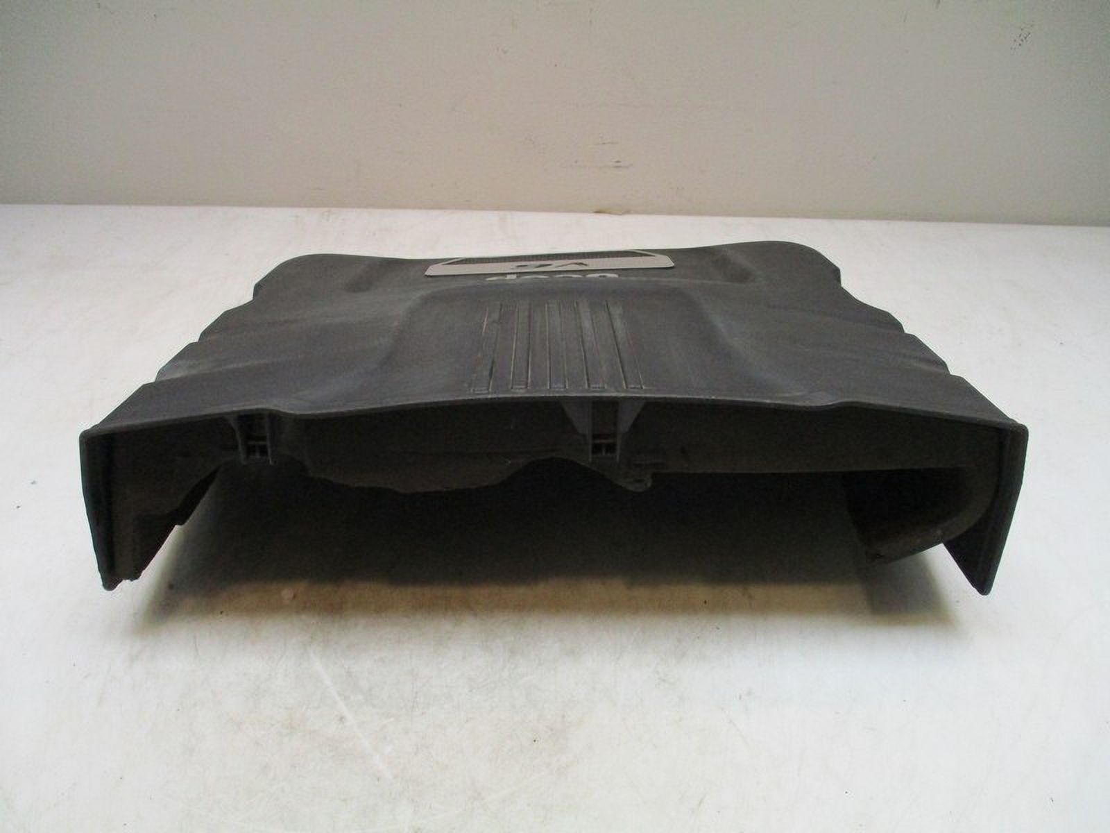 Pre-Owned Jeep Wrangler Engine Cover G666