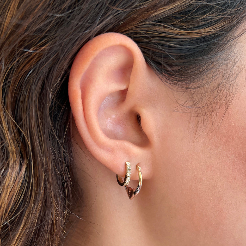 Puff Heart Hoop Earrings D377
