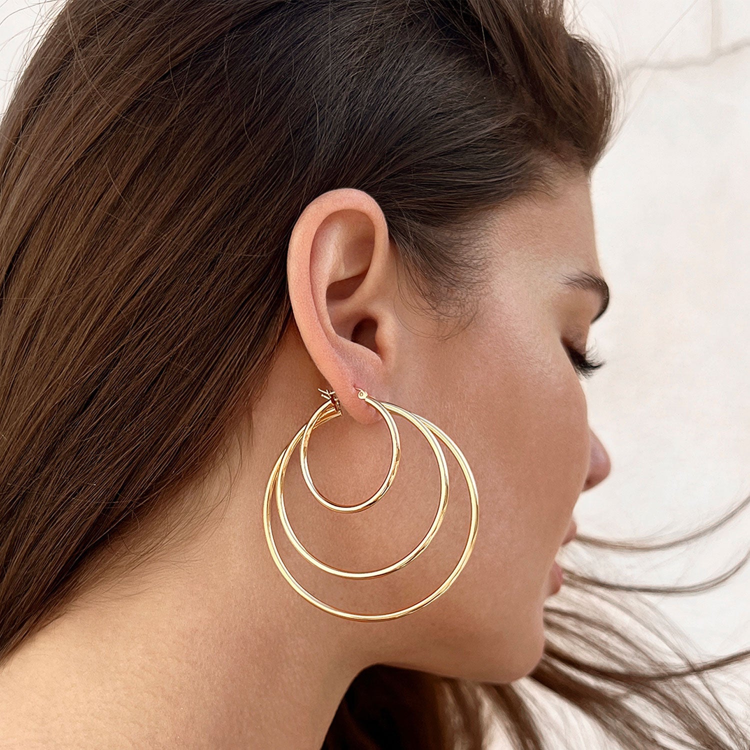 Gold Tube Hoop Earrings R640087