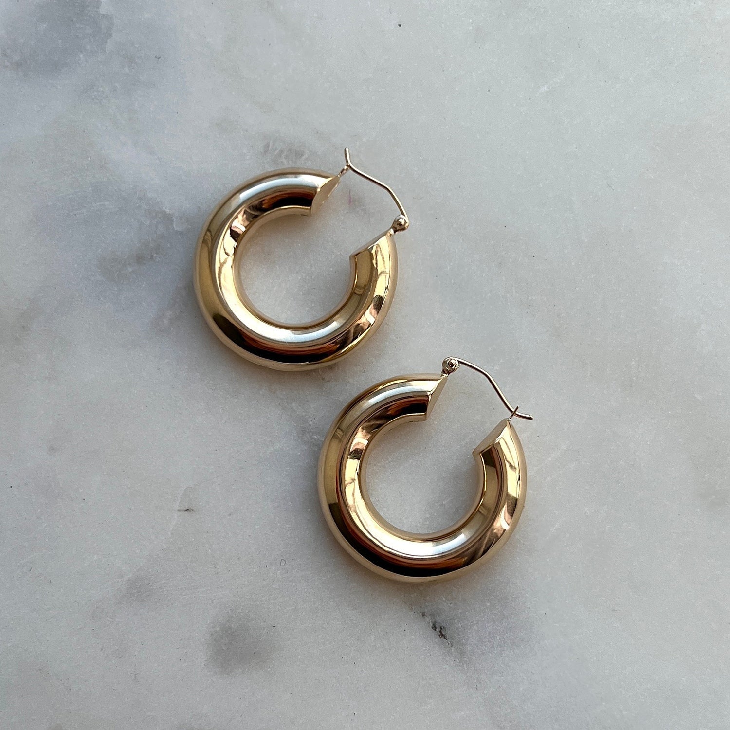 6mm Chunky Hoop Earrings Z16217