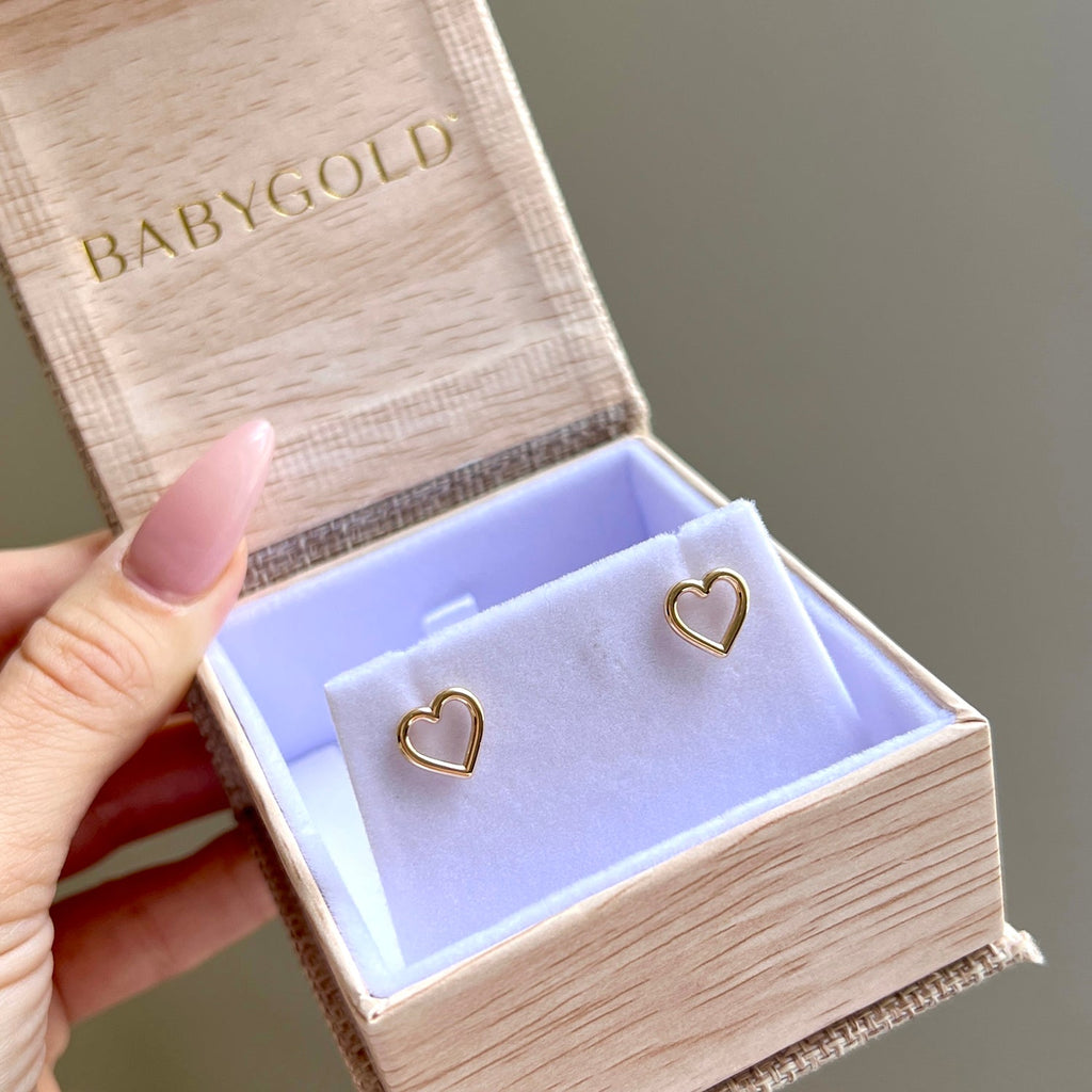 Open Heart Stud Earrings N5638