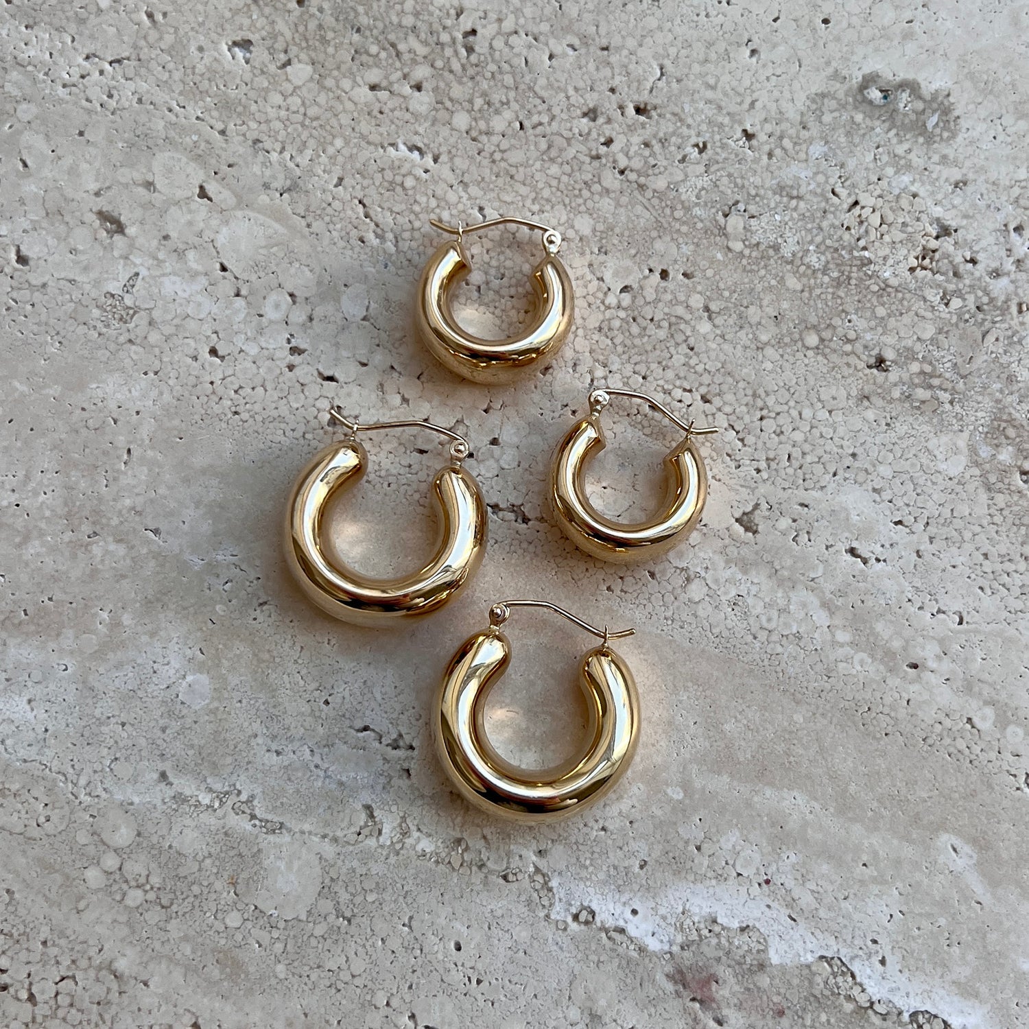 Chunky Hoop Earrings O32696