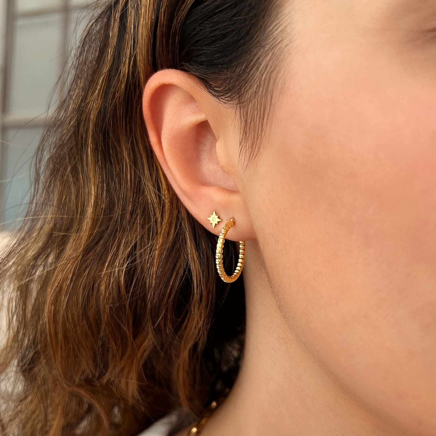 Diamond Cut Bead Hoop Earrings X69509