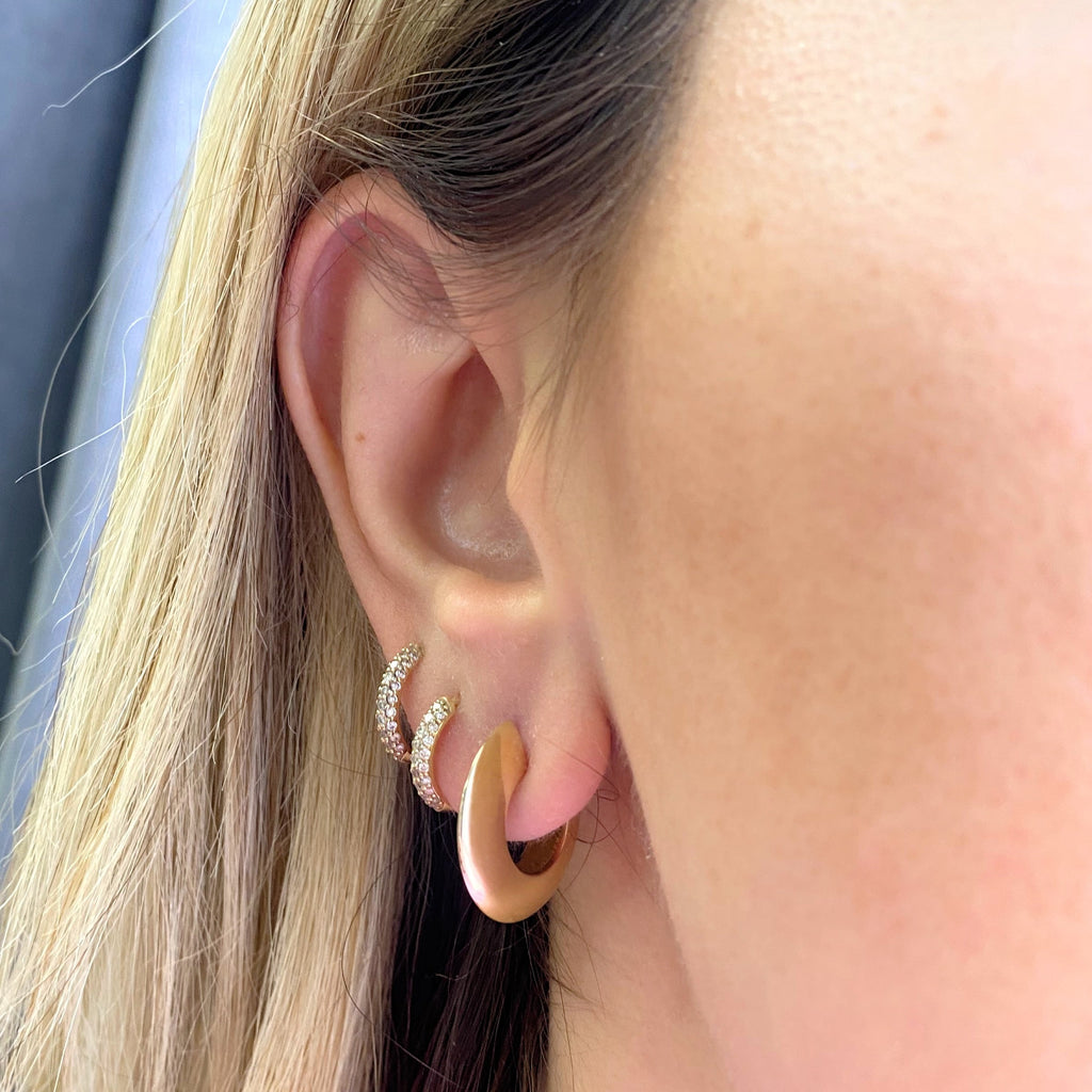 Crescent Dome Hoop Earrings Q286139